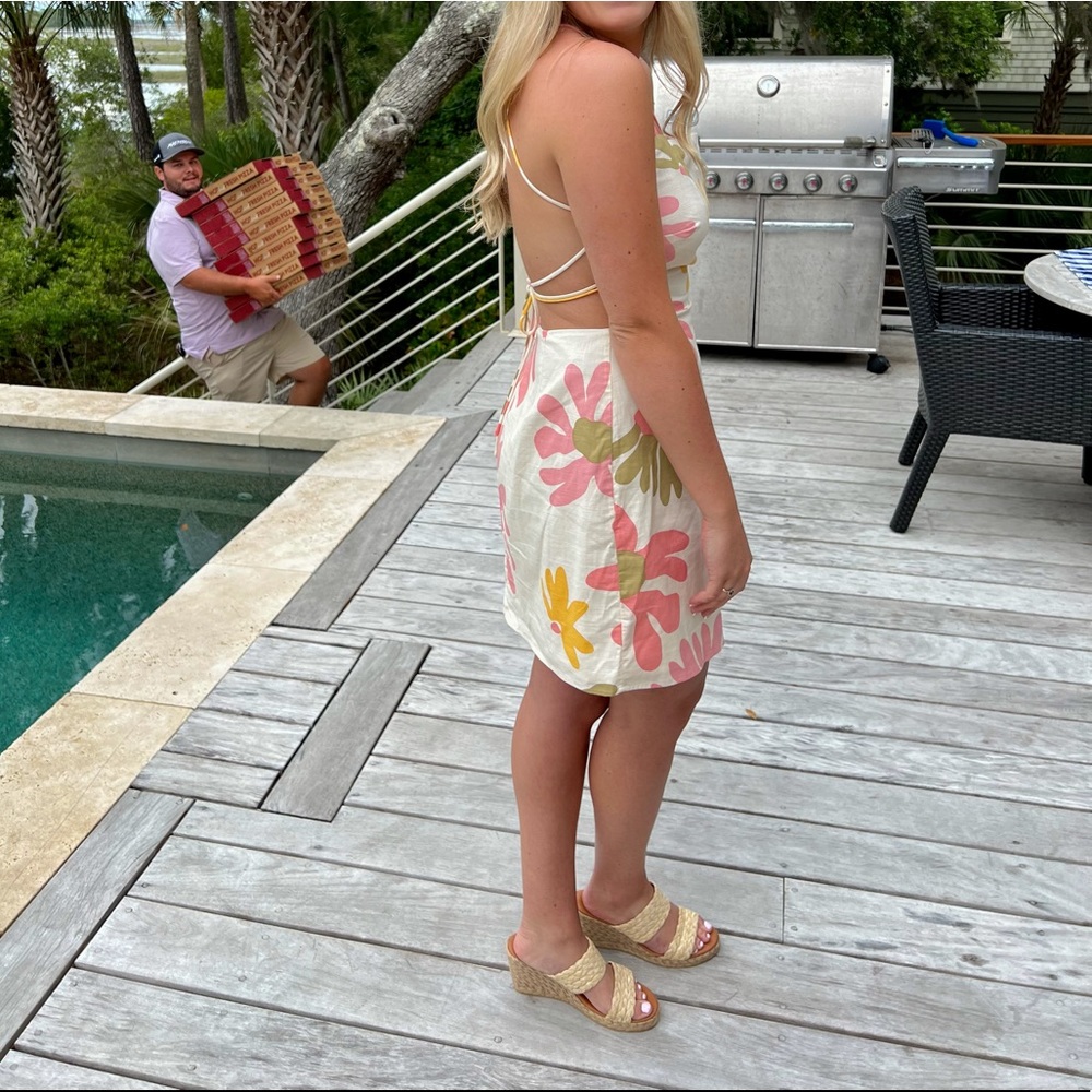 Sabo backless dress!